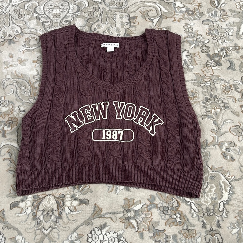 AEROPOSTALE Brown Cropped Sweater Vest Size Large